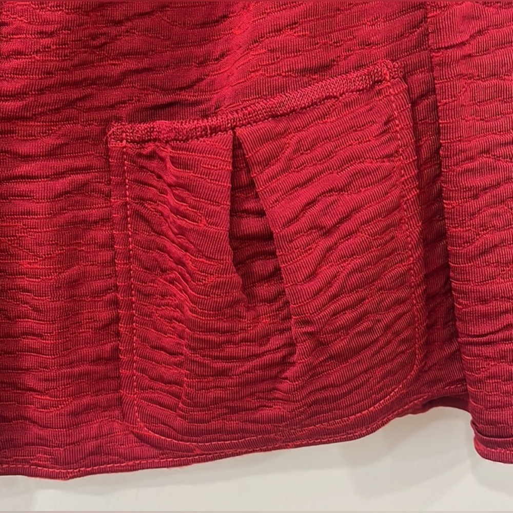St. John Skirt Suit Sz 8 - Picture 3 of 12